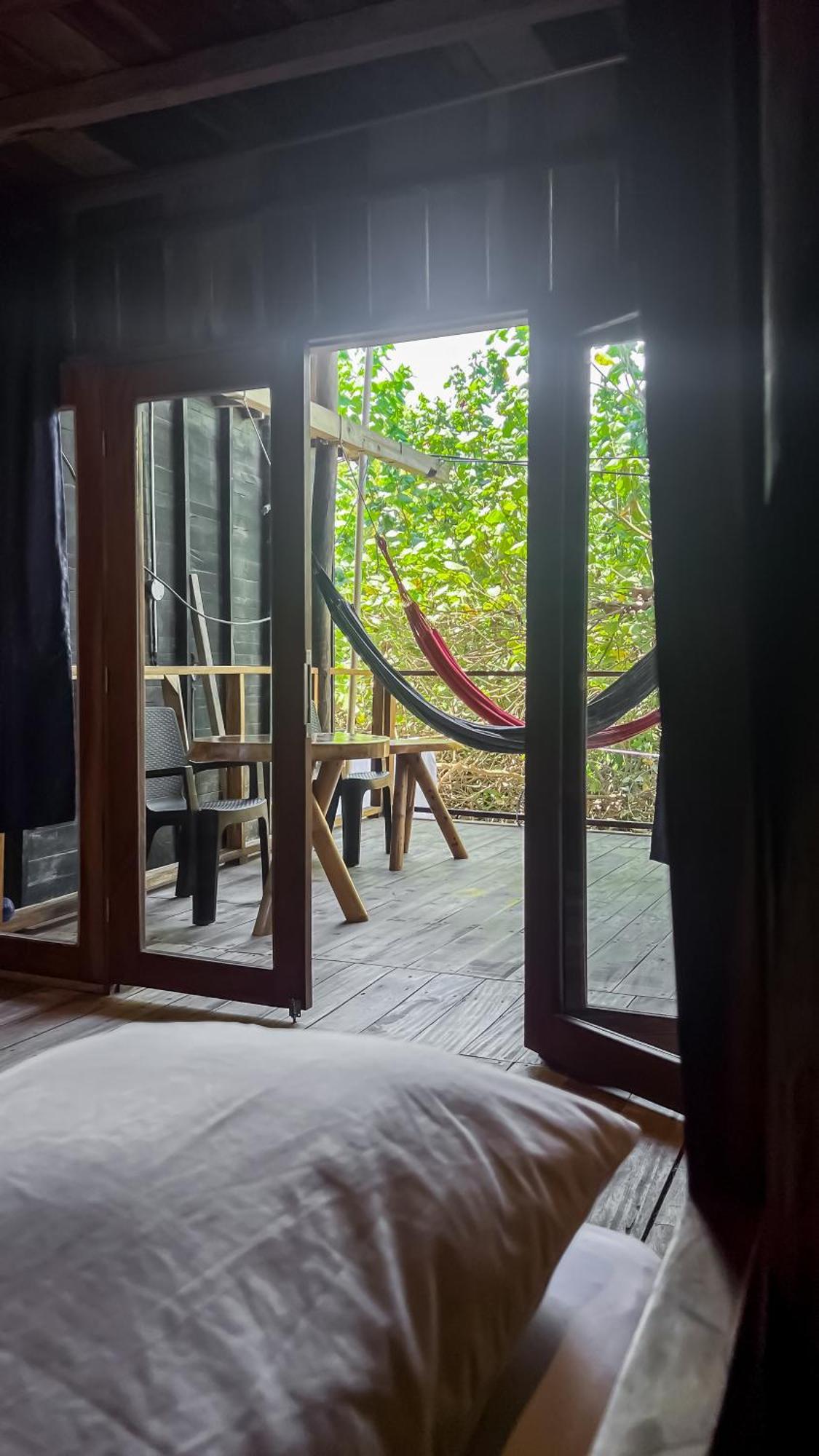 Hostal Mocambo Beach Guachaca Esterno foto